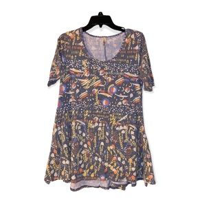 LuLaRoe Perfect Tee Abstract Pattern Short Sleeve top